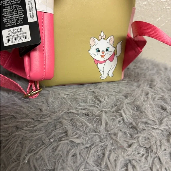 Disney Marie Cupcake Loungefly Backpack - Picture 3 of 6